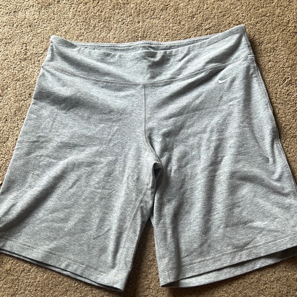 Nike Gray bike shorts! - Picture 1 of 2